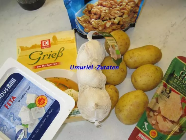 Gnocchi in Walnussbutter und Schafskäse mit Thymian