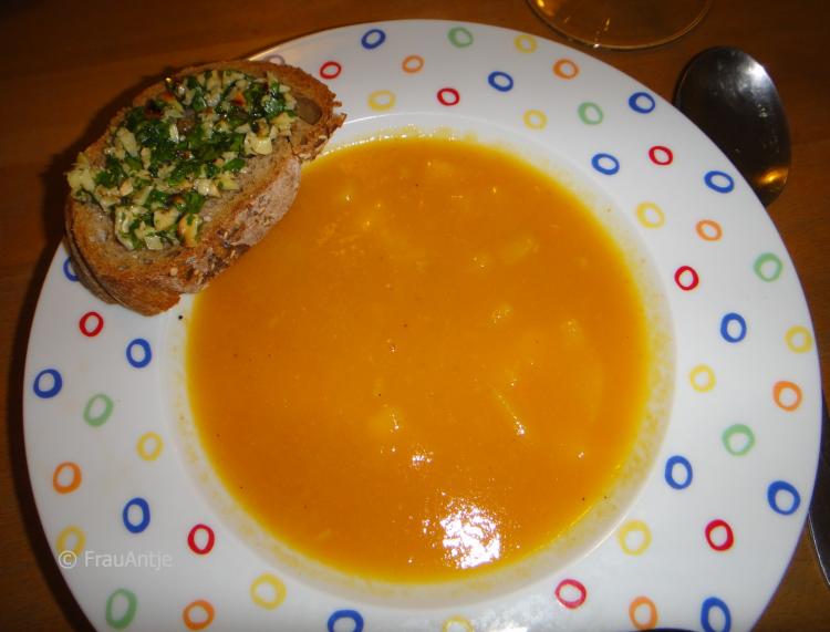 Mangosuppe mit Crostini | Kochmeister Rezept