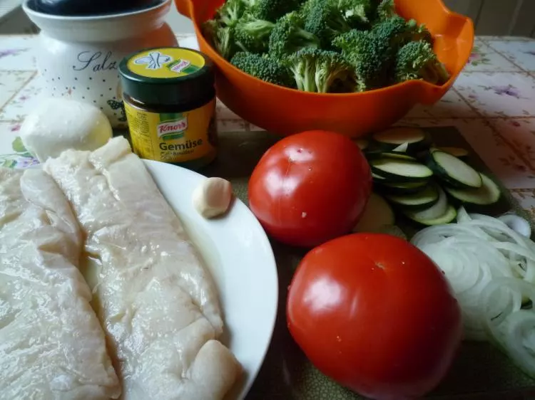Fisch-Gemüse-Auflauf mit Mozzarella