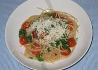 Kochen für 1 Person: Spaghetti mit Rucola und Chili