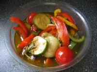 Ratatouille-Gemüse, eingelegt