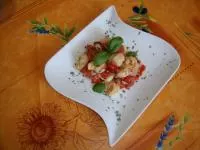 Tortellini-Thunfisch-Salat mit Rotwein-Dressing
